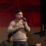 425small